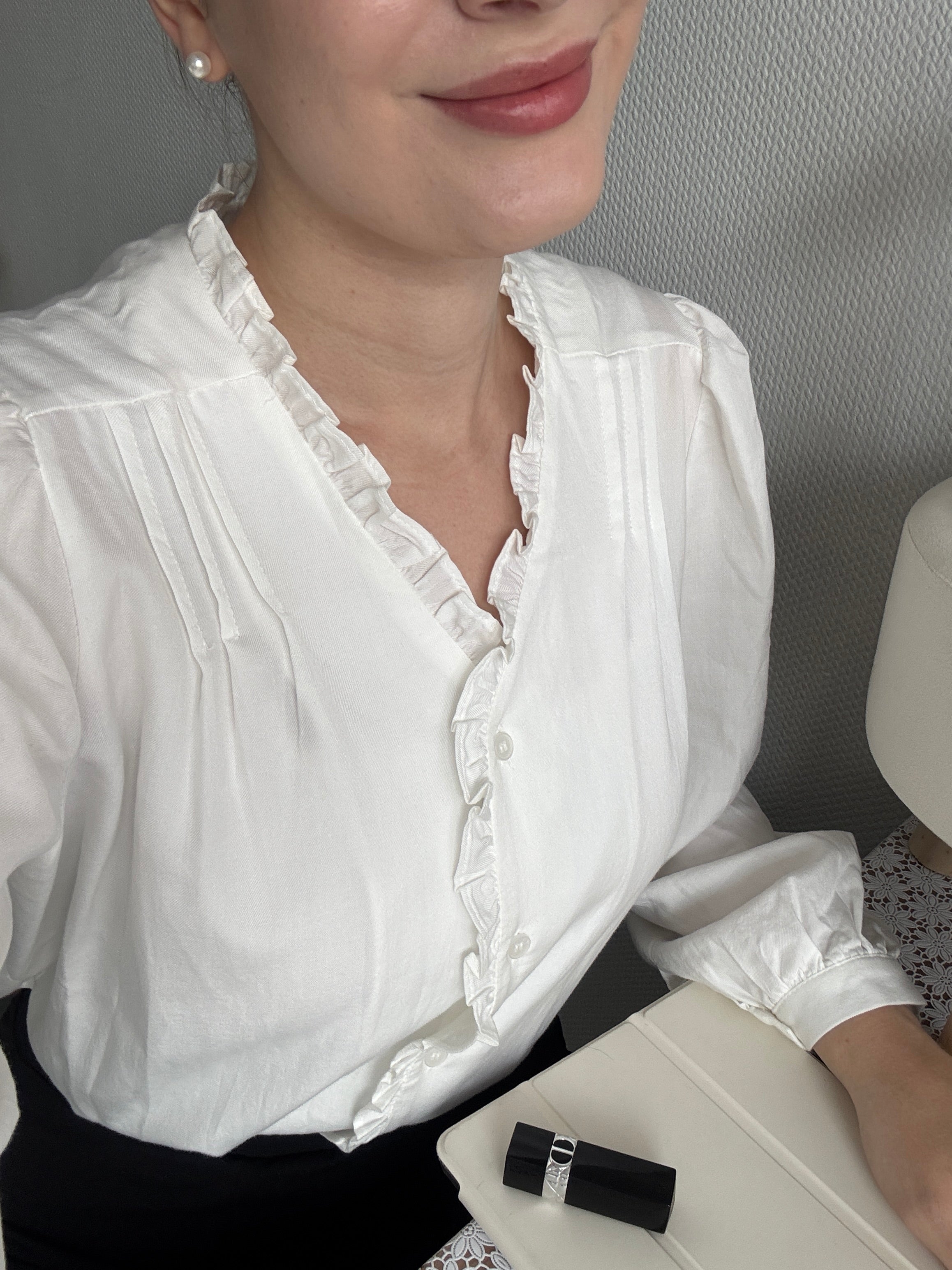 Elegant Frill Blouse